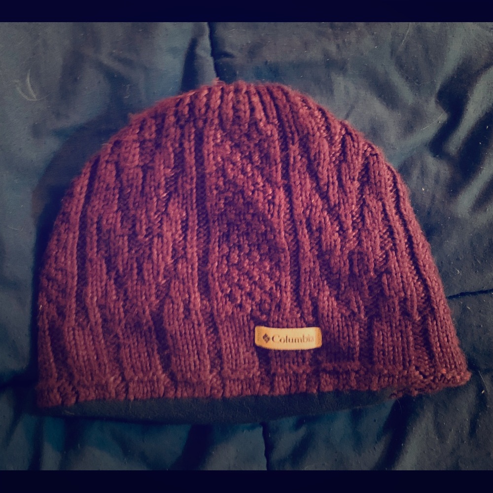 !SOLD! | Columbia Beanie Hat